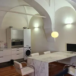  Apartamento Historic E Comfort - Locazione Semplice Italia