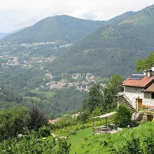בית חווה Al Marnich Schignano (Como)